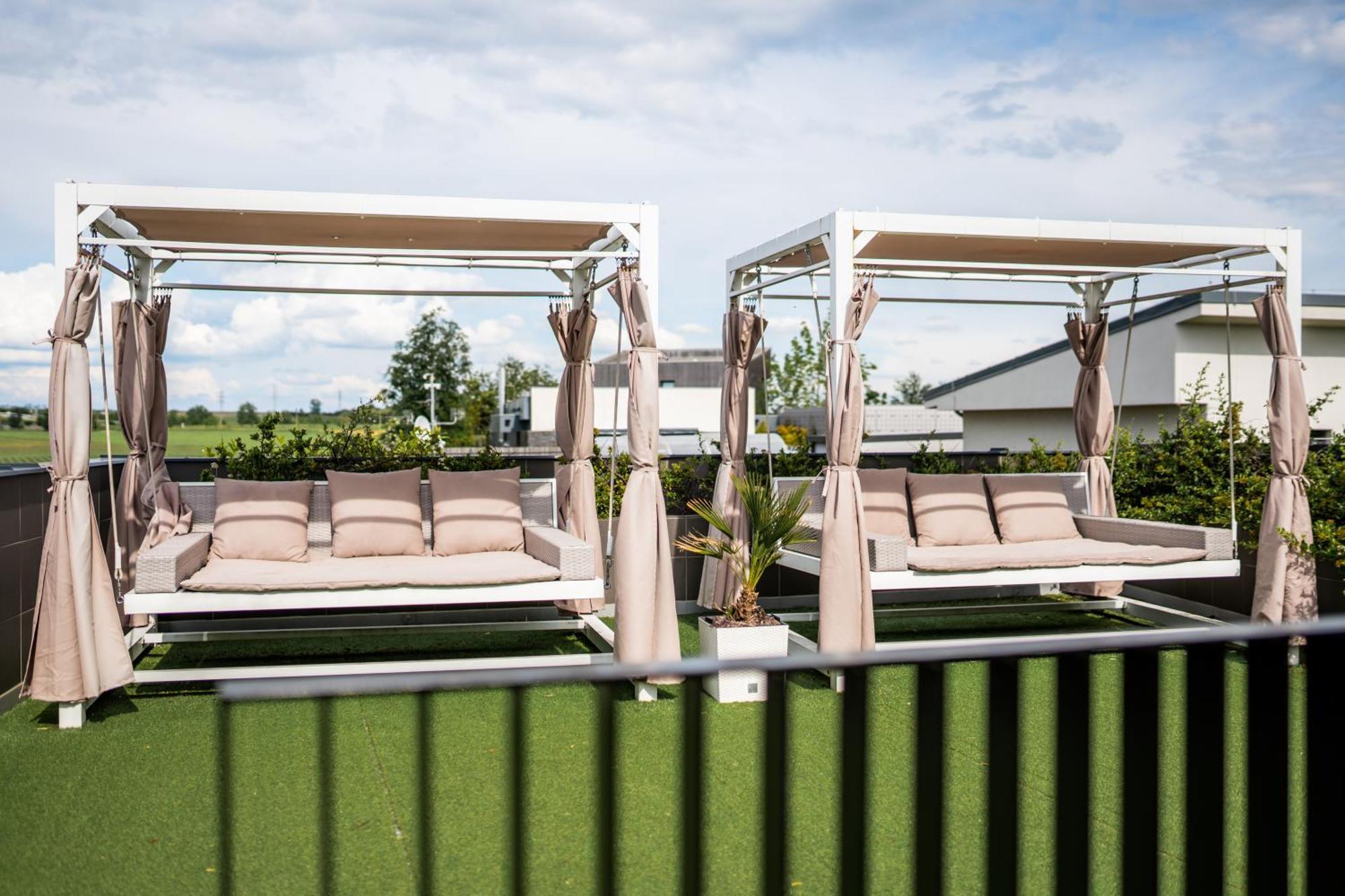 Apartmány Ladná Exterior foto