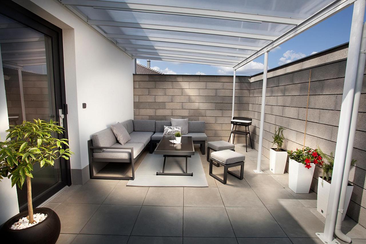 Apartmány Ladná Exterior foto